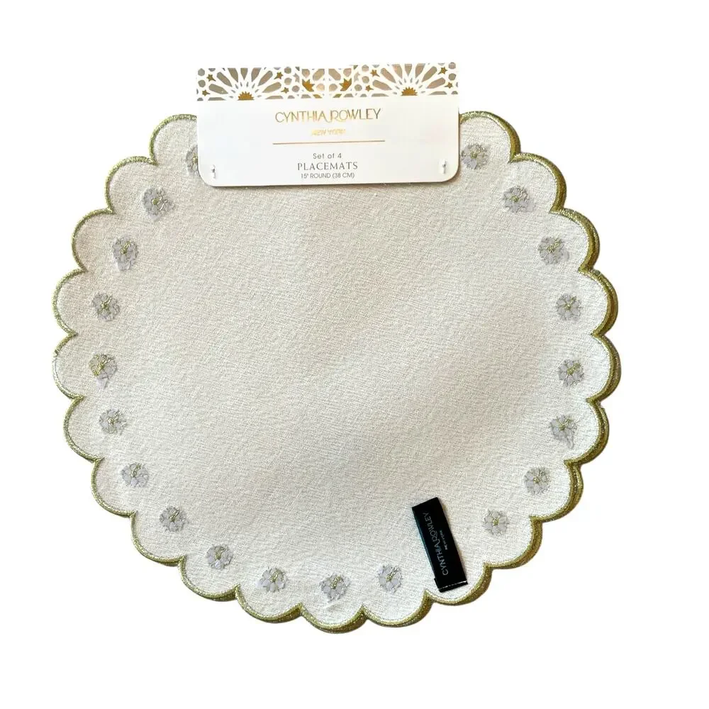 4pc Cynthia Rowley Snowflake Placemats 15in Scalloped Metallic Gold & Cream NEW